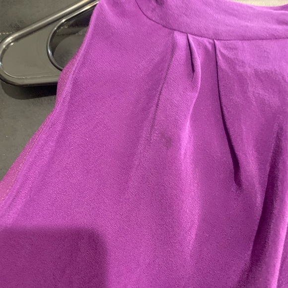 Bebe Open Back Top 💜💁🏻♀️ - Picture 5 of 7